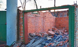Демонтаж гаражей в Гагарине, цена от 1741 руб. – услуги под ключ от 2Землекопа-Ггр